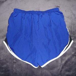 Nike Shorts - NWOT Nike Dri-Fit Tempo Run Shorts M Nike Shorts - NWOT Nike Dri-Fit Tempo Run Shorts M